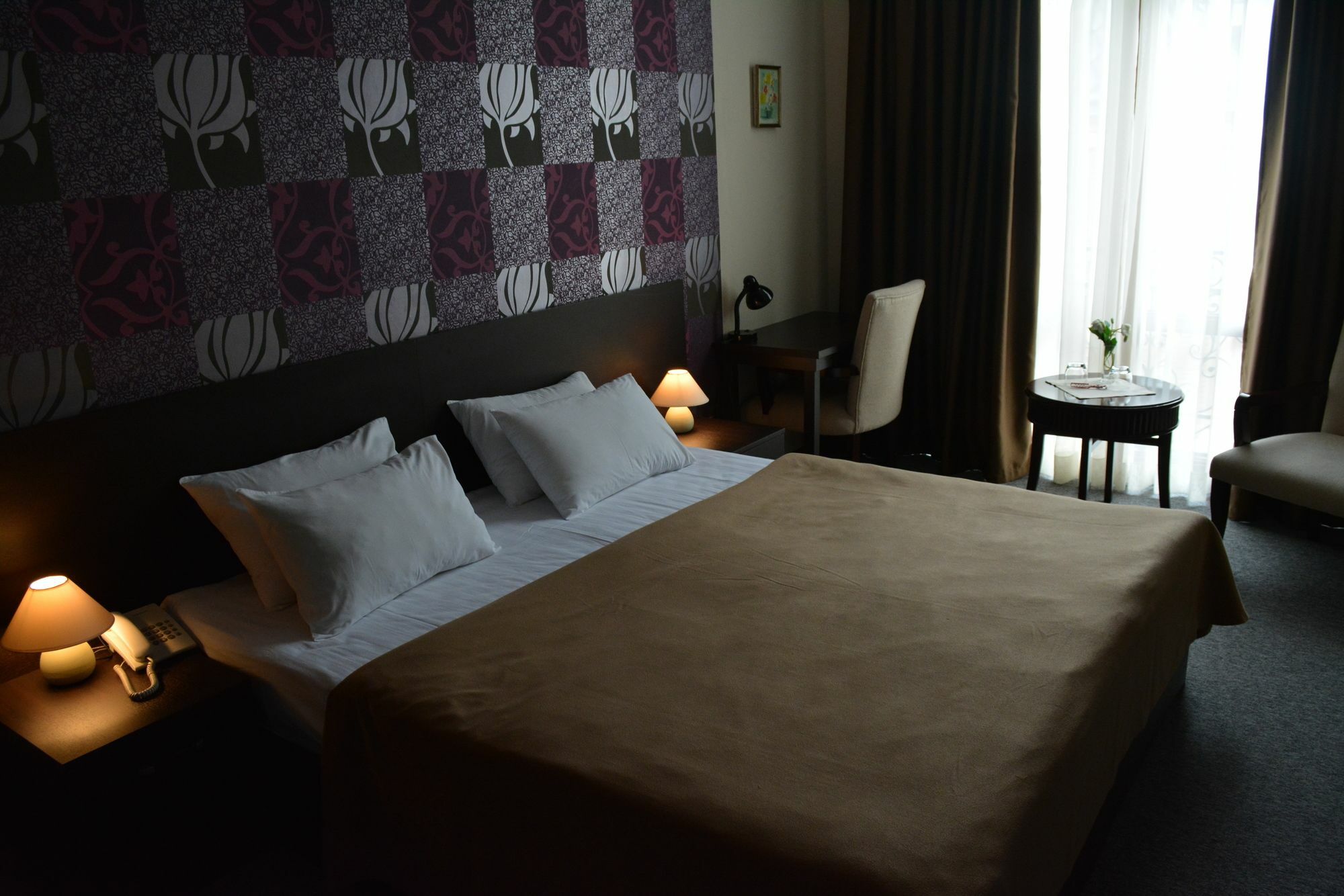 Hotel City Тбилиси Екстериор снимка